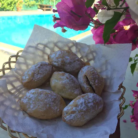 Goerkem Oda ve Kahvaltı Göcek